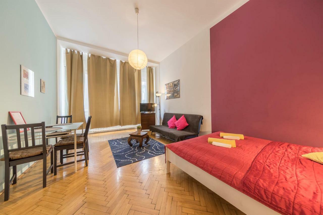 Miso Apartment Budapest Esterno foto